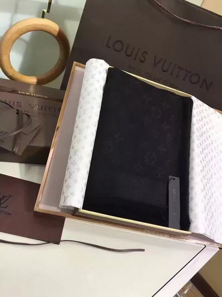 Louis Vuitton Scarf LV0094 Louis Vuitton Scarf LV0094