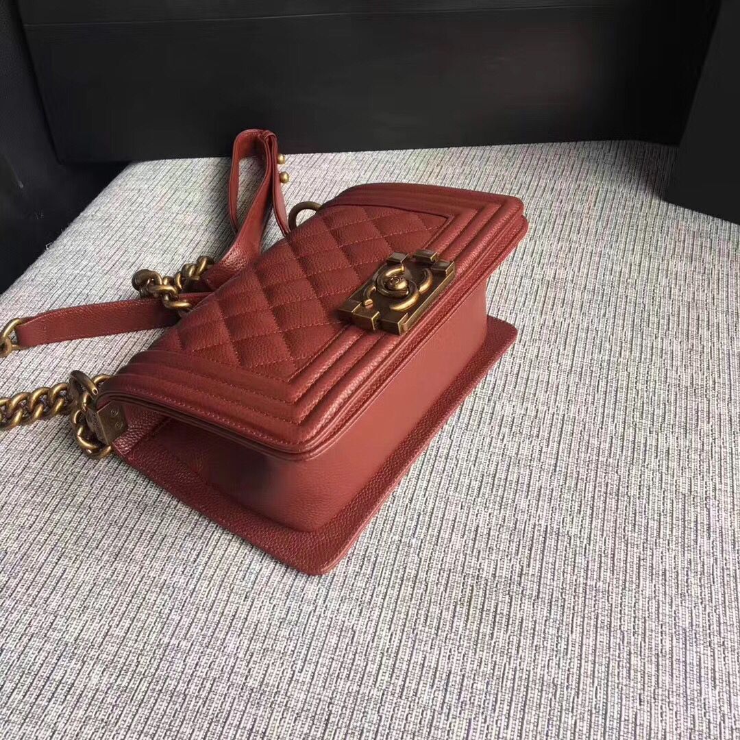 Boy Chanel Flap Bag Original Leather A67086 Red Boy Chanel Flap Bag Original Leather A67086 Red
