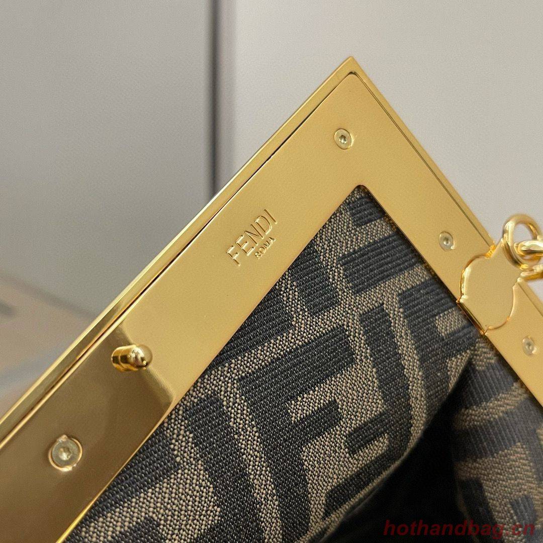 Fendi Original Leather Medium Clutch Bag 56832 Brown Fendi Original Leather Medium Clutch Bag 56832 Brown