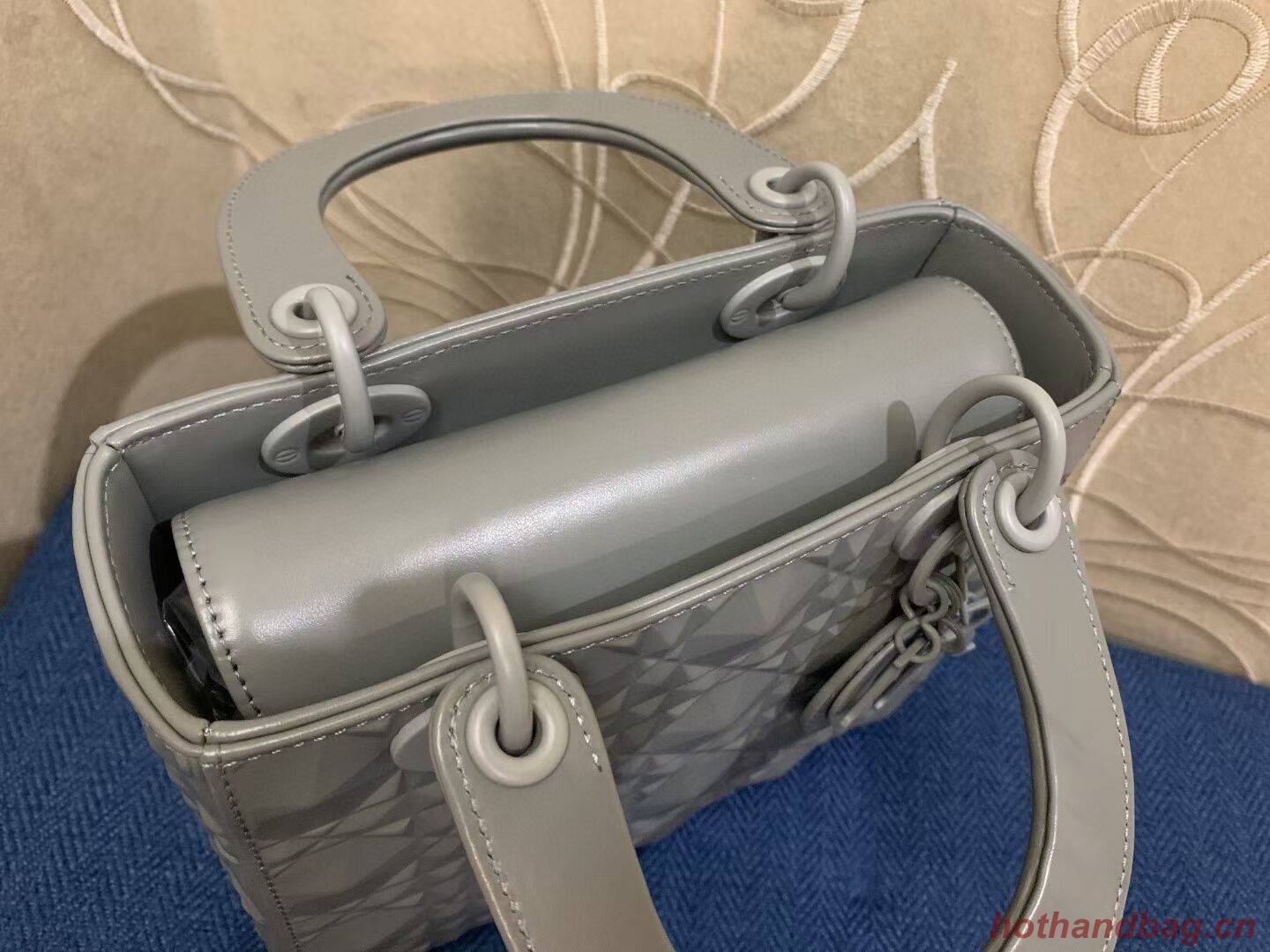 MEDIUM LADY DIOR BAG Cannage Calfskin C2813 gray MEDIUM LADY DIOR BAG Cannage Calfskin C2813 gray