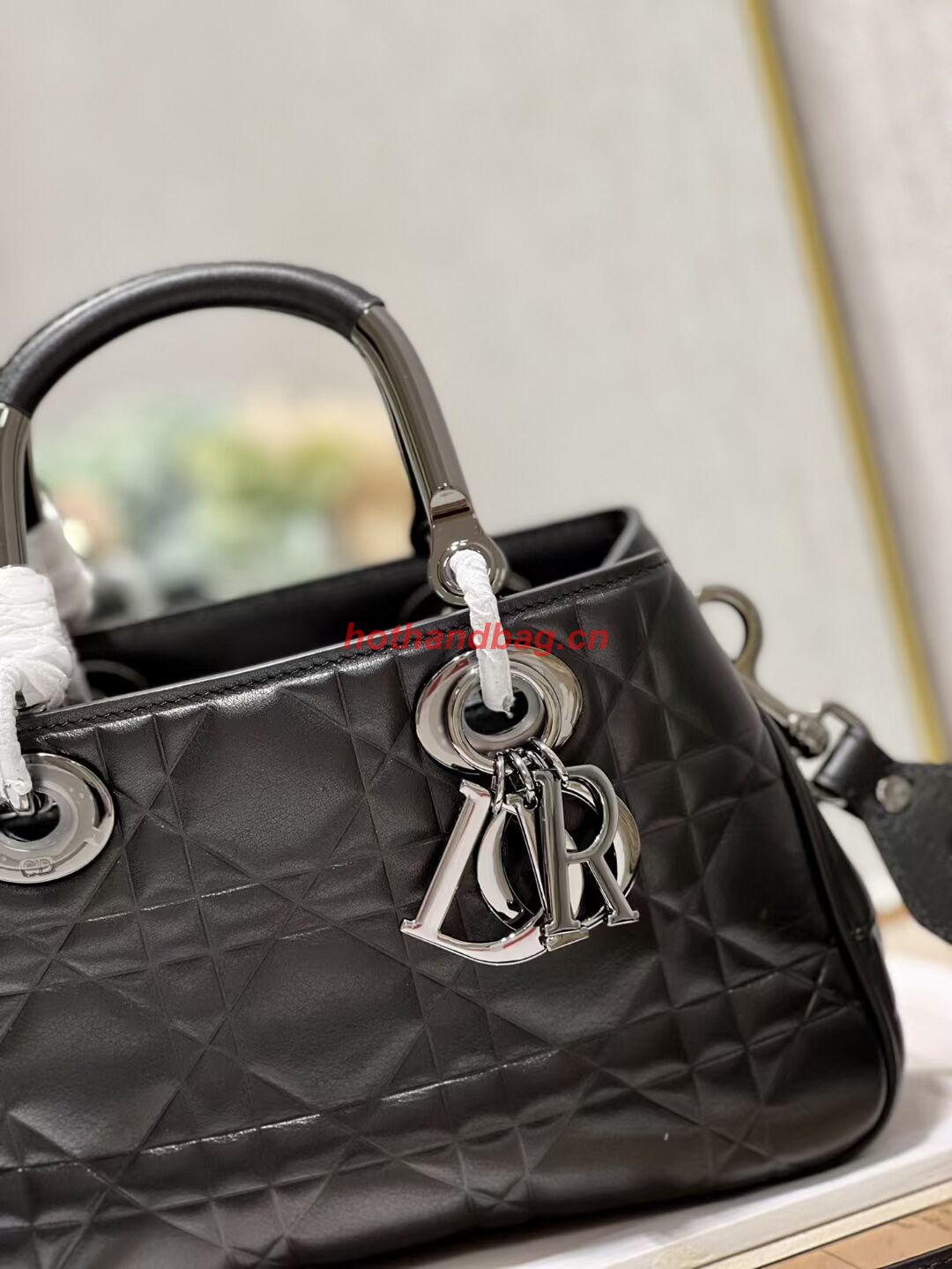 LADY DIOR TOP HANDLE MEDIUM BAG Cannage Lambskin C9227 BLACK&BLACK LADY DIOR TOP HANDLE MEDIUM BAG Cannage Lambskin C9227 BLACK&BLACK