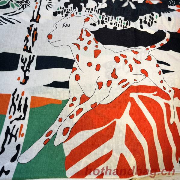 Hermes Scarf HEC00810 Hermes Scarf HEC00810
