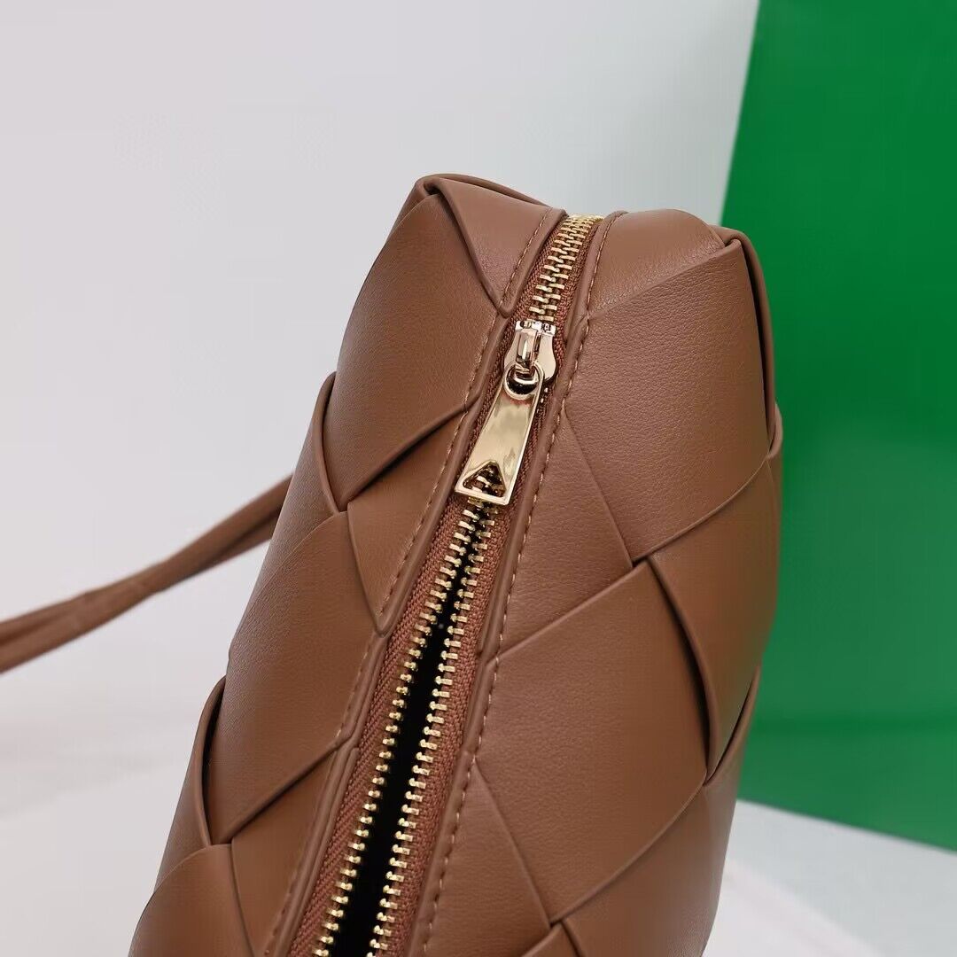 Bottega Veneta Small Cassette Camera Bag 709417 Brown Bottega Veneta Small Cassette Camera Bag 709417 Brown