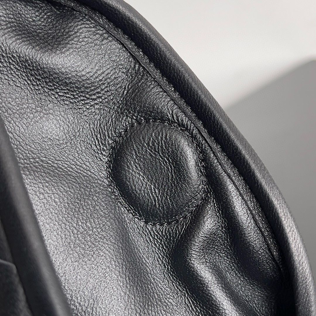 Bottega Veneta Medium Hop Original Leather Bag 763966 Black Bottega Veneta Medium Hop Original Leather Bag 763966 Black