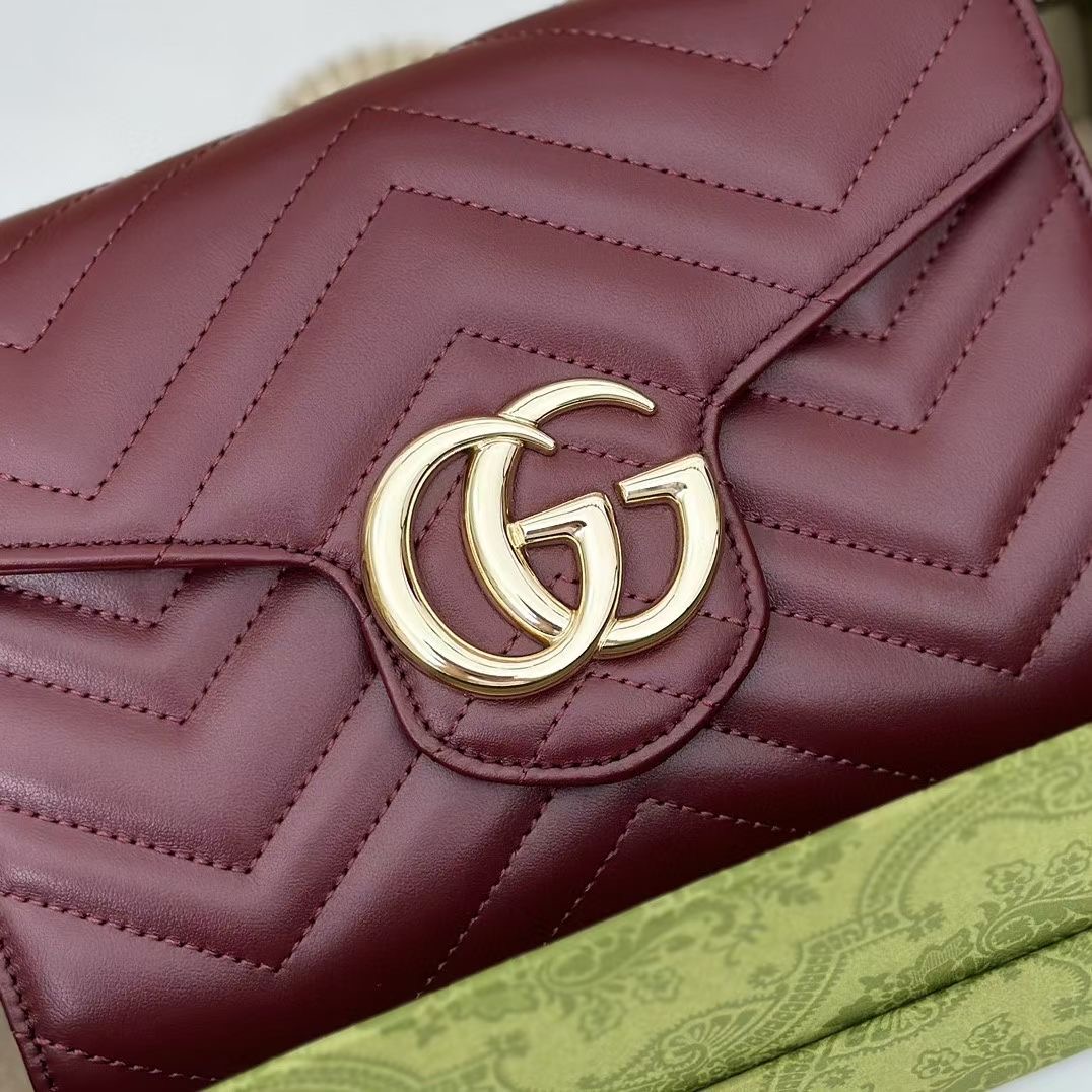 Gucci GG MARMONT SUPER MINI BAG 474575 red Gucci GG MARMONT SUPER MINI BAG 474575 red