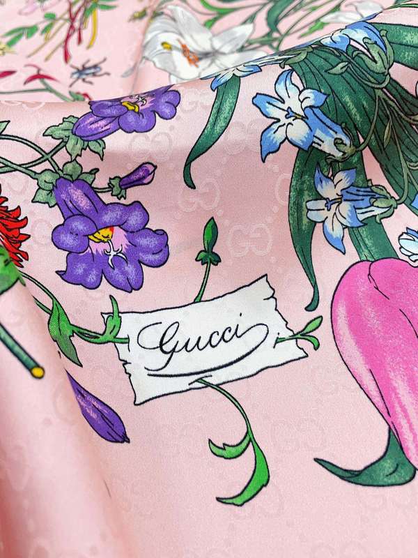 Gucci Scarf GUC00367 Gucci Scarf GUC00367