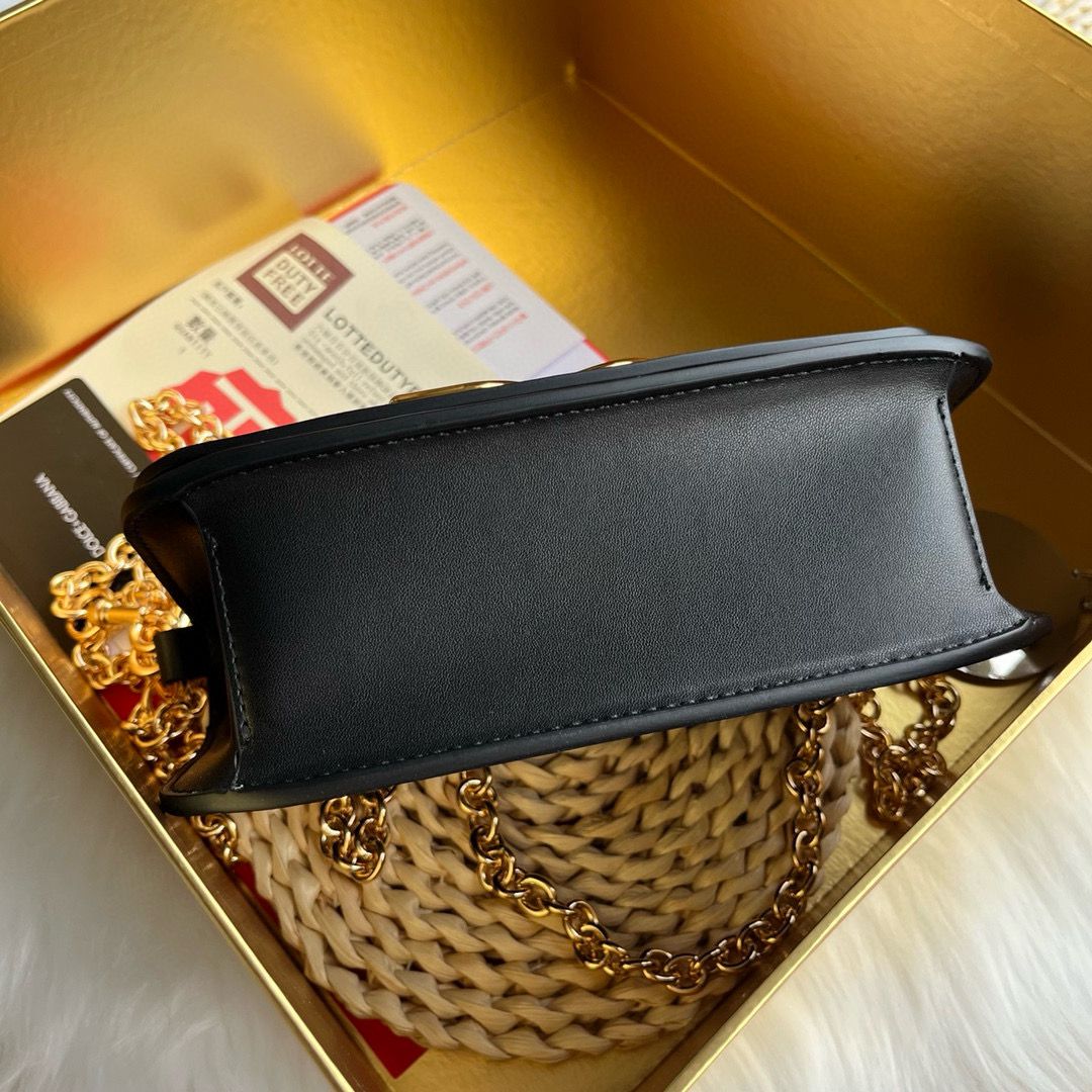 Dolce & Gabbana Sheepskin leather Shoulder Bag DG9113 Black Dolce & Gabbana Sheepskin leather Shoulder Bag DG9113 Black