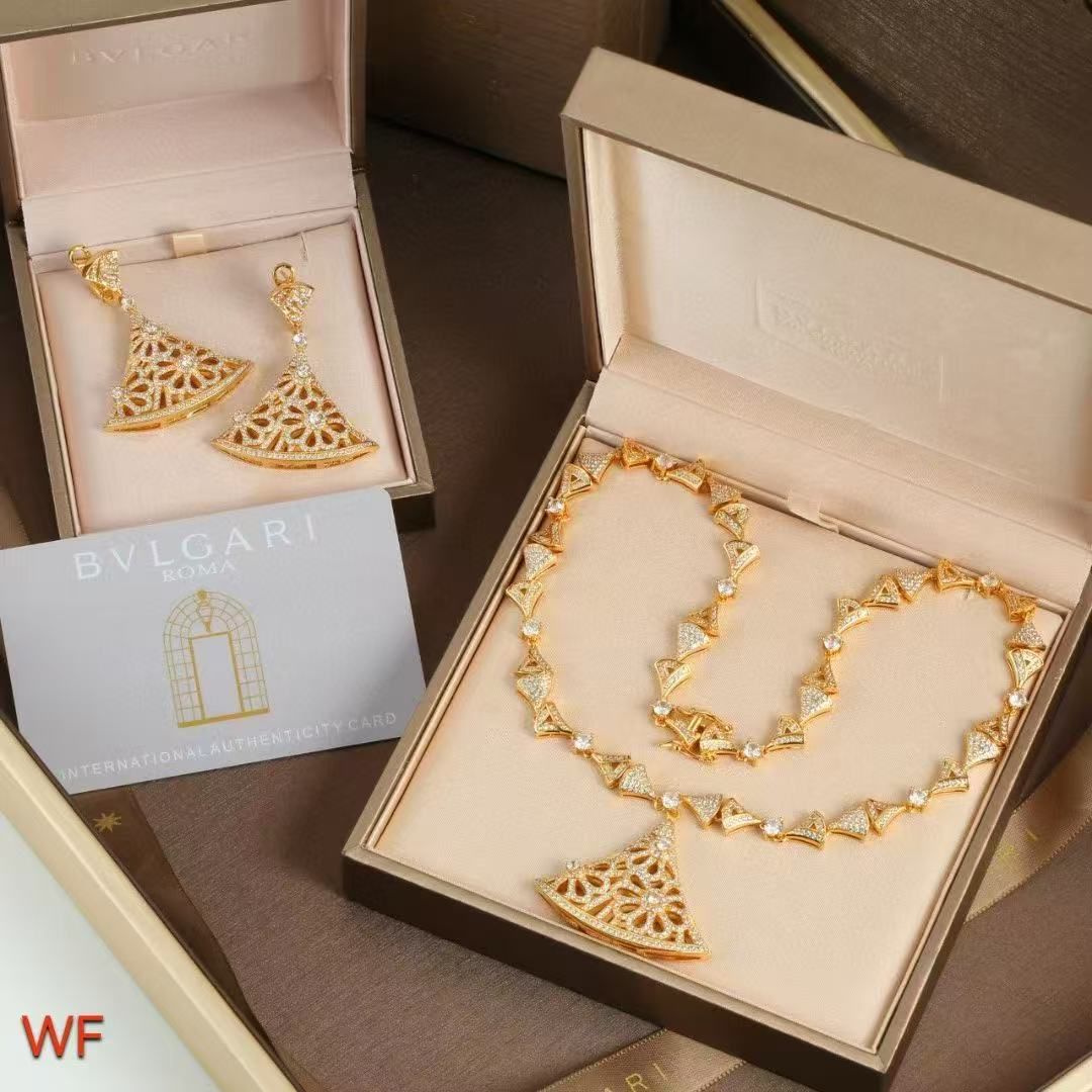 BVLGARI necklace&Earring BV80902 Gold BVLGARI necklace&Earring BV80902 Gold
