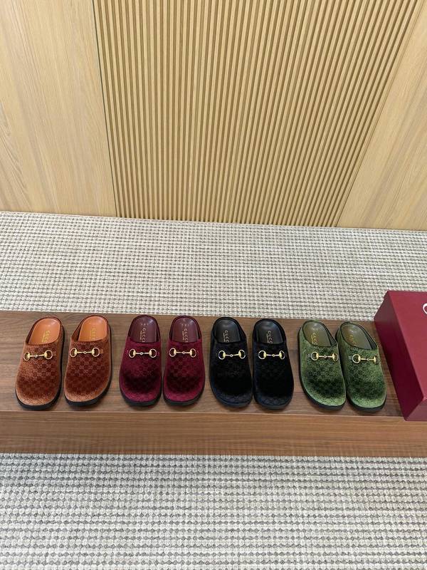 Gucci Shoes GUS00883 Heel 2CM