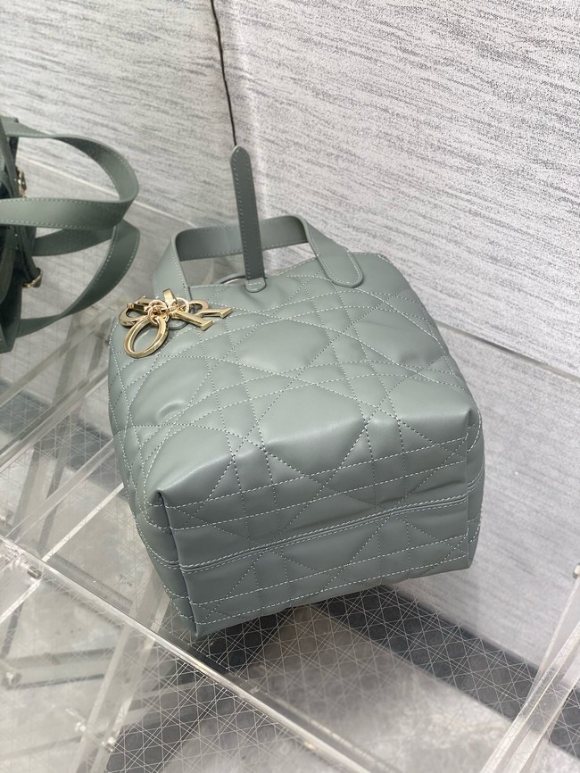 Small Dior Toujours Vertical Tote Bag Macrocannage Crinkled Calfskin M2835 gray