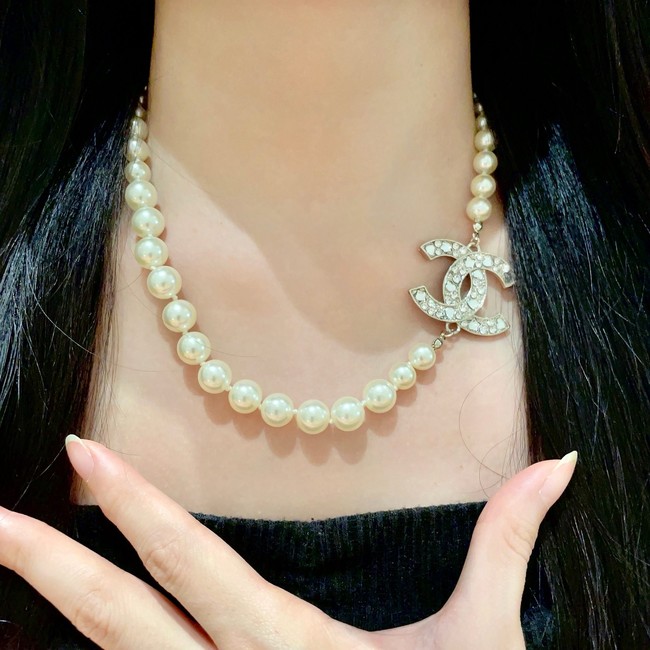 Chanel necklace CE81996