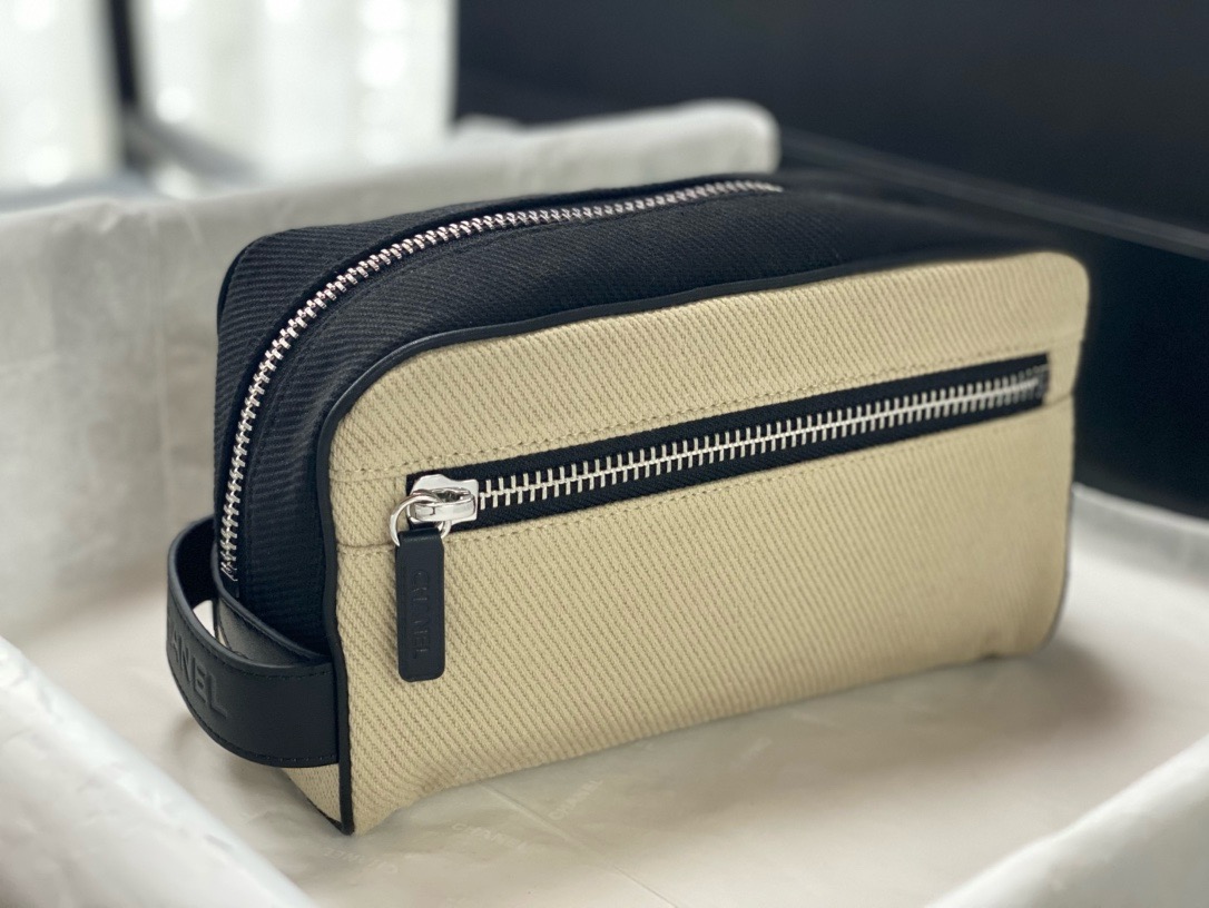 Chanel Large Zipped Pouch AP5267 Beige