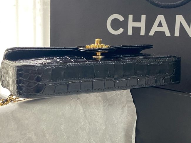 Chanel Clutch with chain Crocodile Embossed AS6340 black