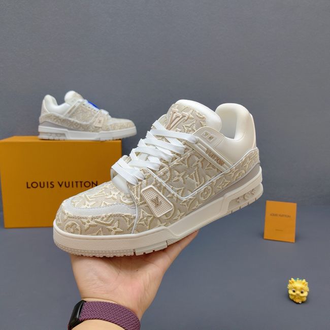 Louis Vuitton Trainer Sneaker 1AHWRJ-2