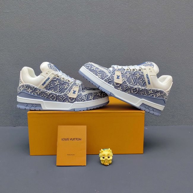 Louis Vuitton Trainer Sneaker 1AHWRJ-3