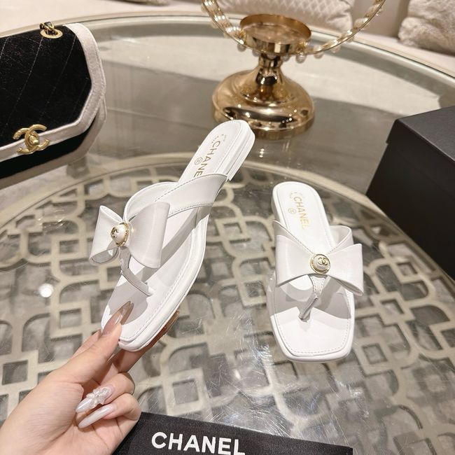 Chanel Thongs 64134-1