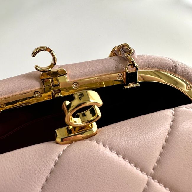 Chanel Clutch with chain Lambskin AP5252 pink