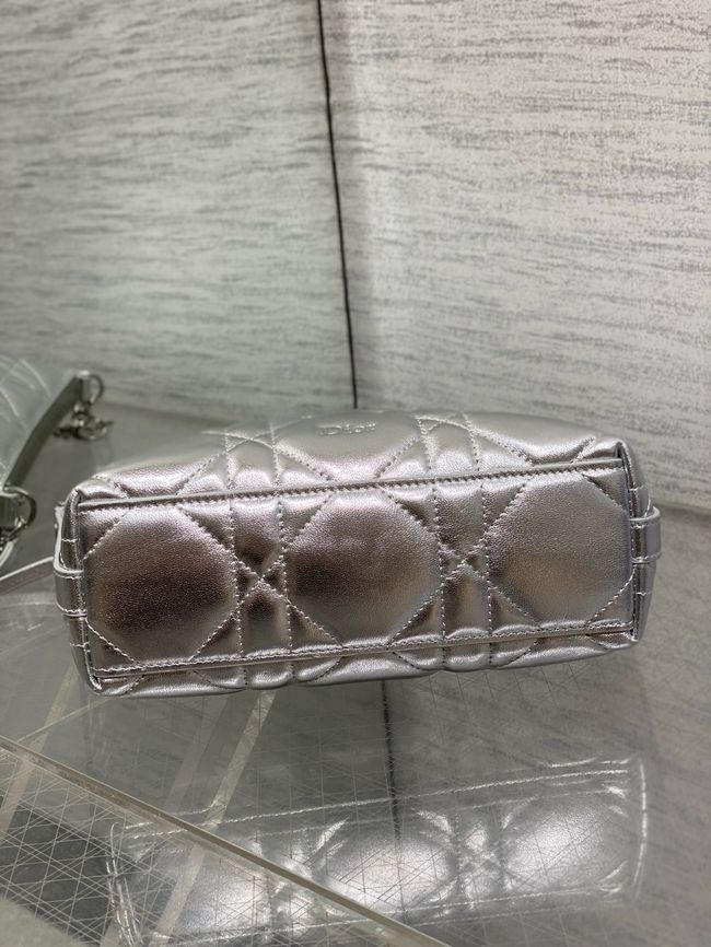 Diorling Mini Bag Macrocannage Lambskin S2613OU Silver