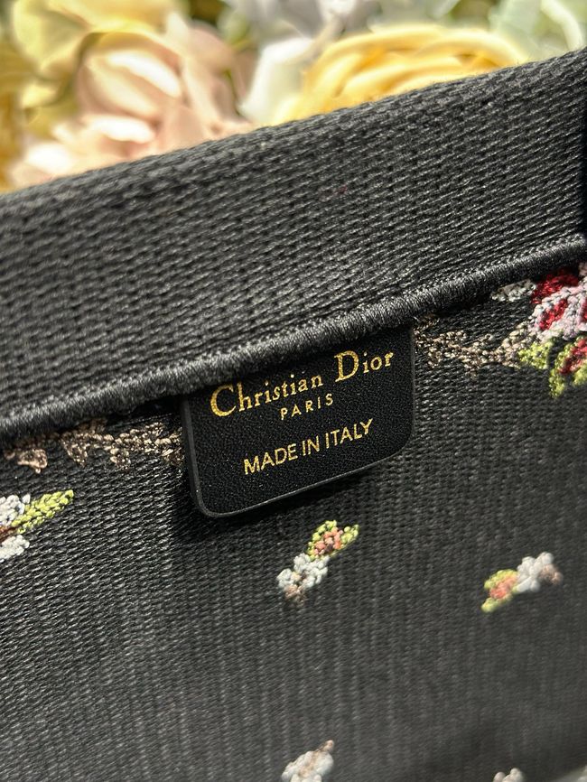 Medium Dior Book Tote with Strap Oblique Embroidery M1354PE-4