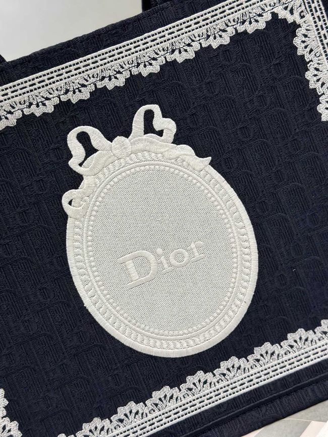 Medium Dior Book Tote with Strap Oblique Embroidery M1354PE-10