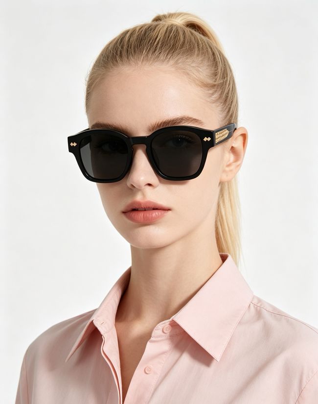 Bottega Veneta Sunglasses 821447-7