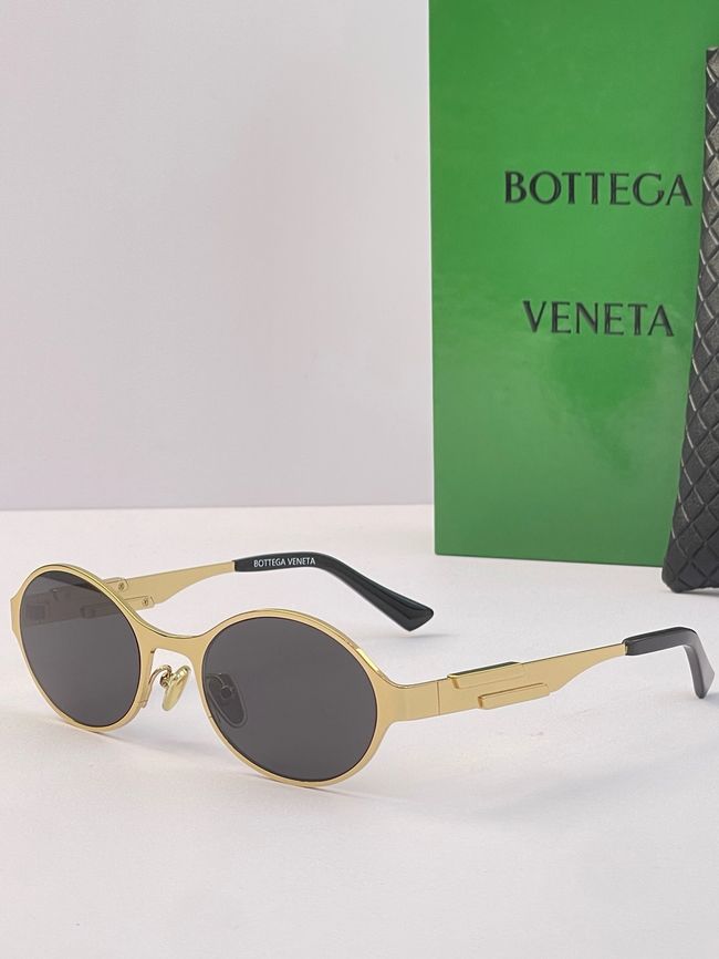Bottega Veneta Sunglasses 821449-1