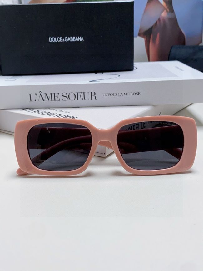 Dolce & Gabbana Sunglasses 821451-3