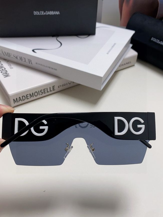 Dolce & Gabbana Sunglasses 821452-1