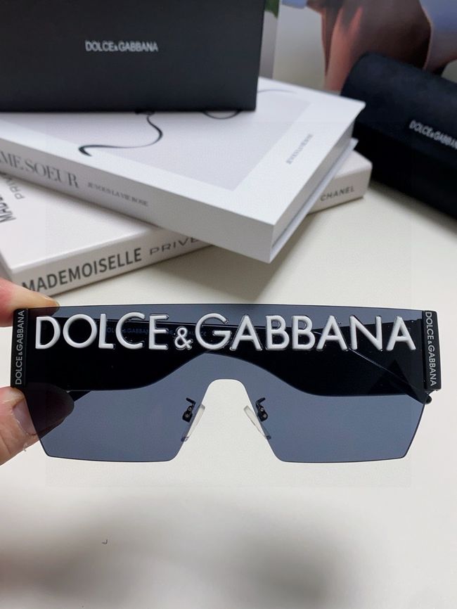 Dolce & Gabbana Sunglasses 821452-1