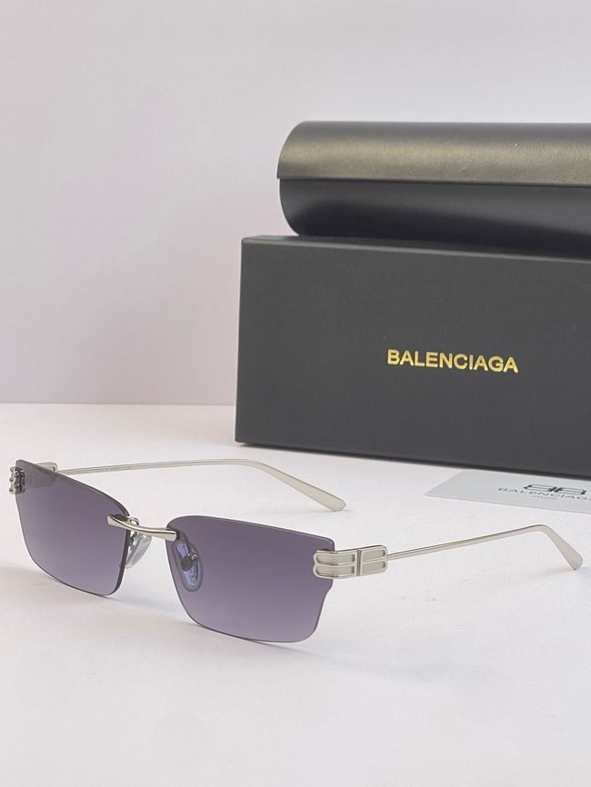 Balenciaga Sunglasses 821457-5