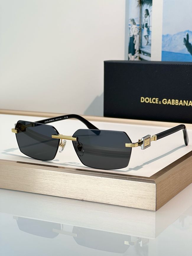 Dolce & Gabbana Sunglasses 821459-3