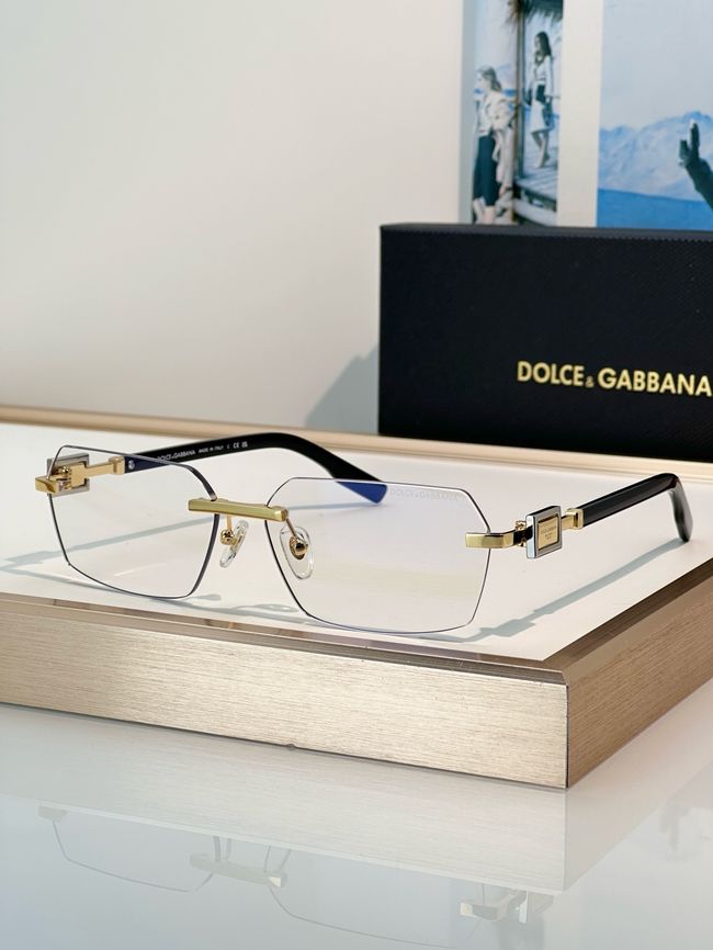 Dolce & Gabbana Sunglasses 821459-5