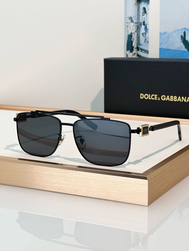 Dolce & Gabbana Sunglasses 821460-6