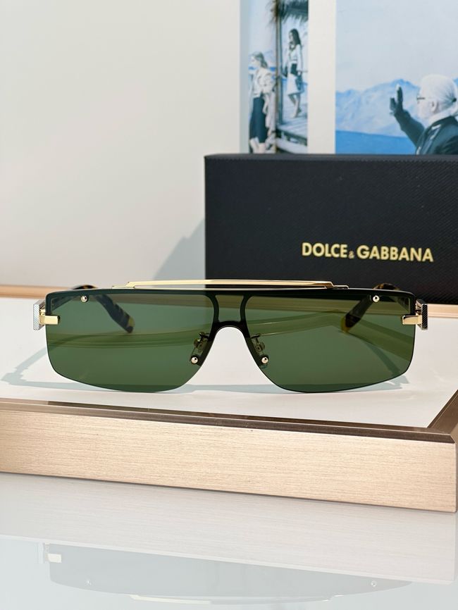 Dolce & Gabbana Sunglasses 821461-1