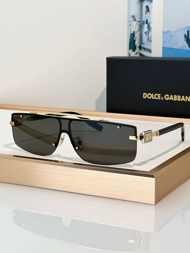 Dolce & Gabbana Sunglasses 821461-2
