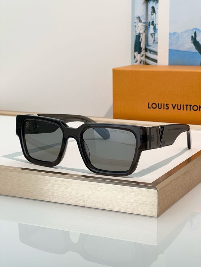 Louis Vuitton Sunglasses 821476-3