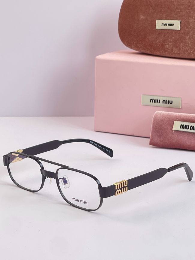 MiuMiu Sunglasses 821496-7