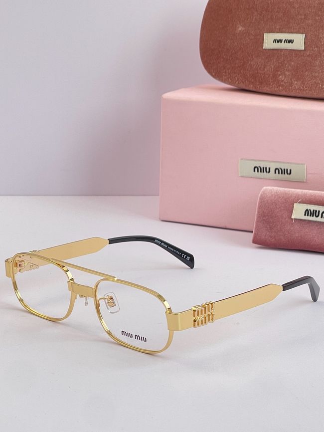 MiuMiu Sunglasses 821496-9