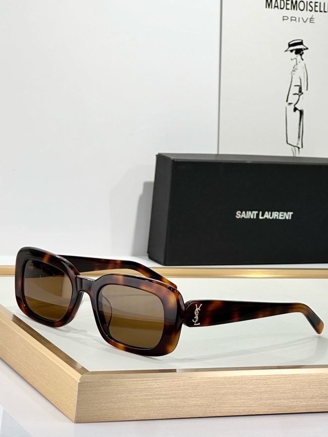 Saint Laurent Sunglasses 821507-1