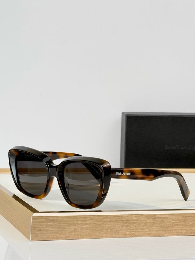 Saint Laurent Sunglasses 821508-1