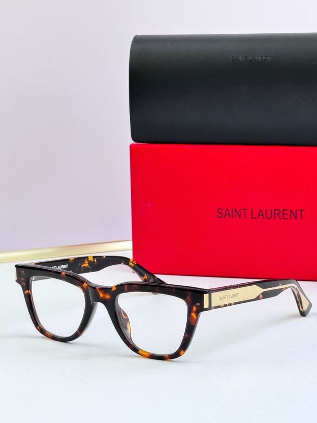 Saint Laurent Sunglasses 821514-8