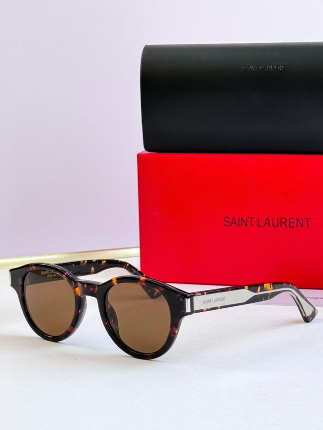 Saint Laurent Sunglasses 821516-4