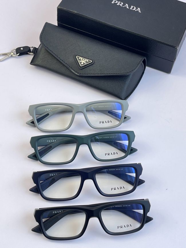 Prada Sunglasses 821616-10