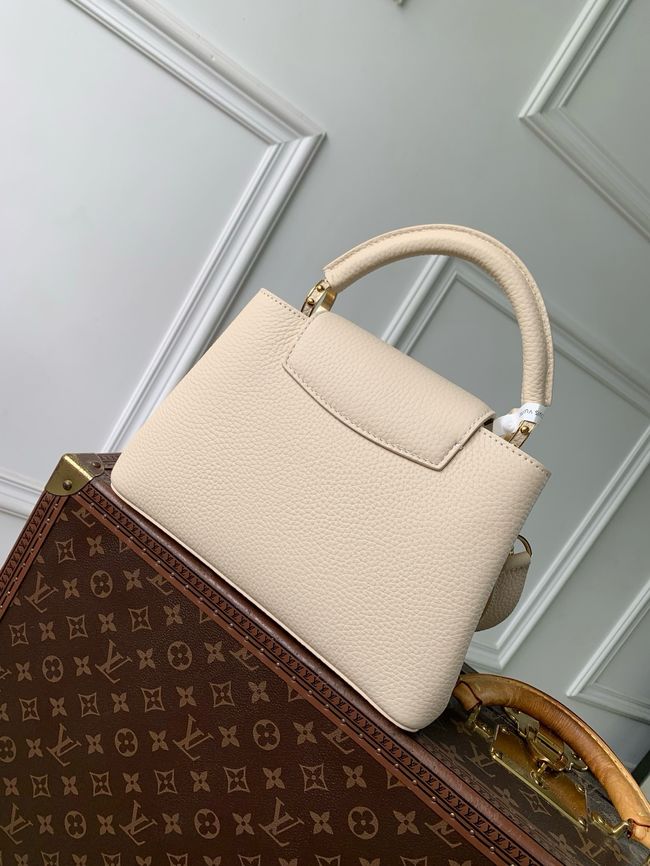 Louis Vuitton Capucines BB M29608 Beige