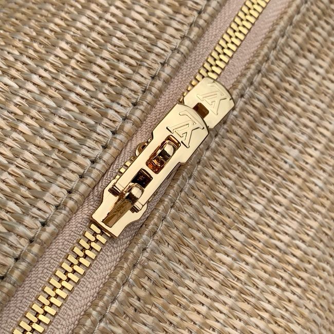 Louis Vuitton Express PM M29552 cream