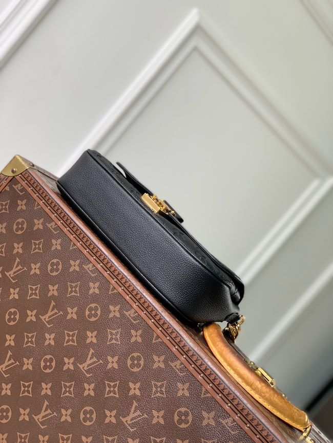 Louis Vuitton Pochette Metis Soft M29783 black