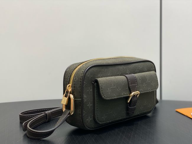 Louis Vuitton Shoulder Bag M92216 Khaki