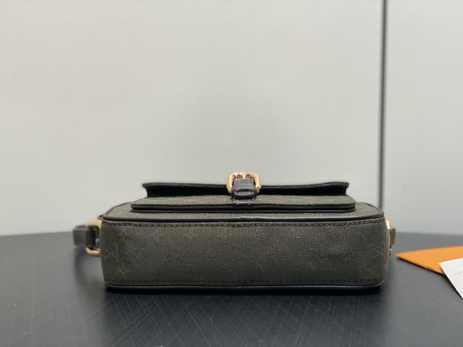 Louis Vuitton Shoulder Bag M92216 Khaki