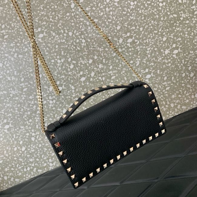 VALENTINO Rockstud calfskin chain bag SHI098 black&gold VALENTINO Rockstud calfskin chain bag SHI098 black&gold