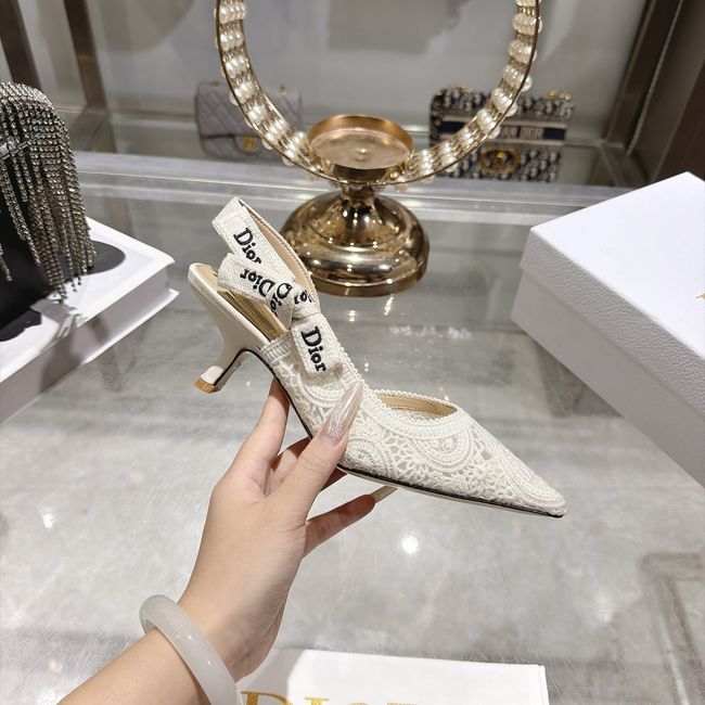 JAdior Slingback Pump Embroidered Plumetis CV642-4
